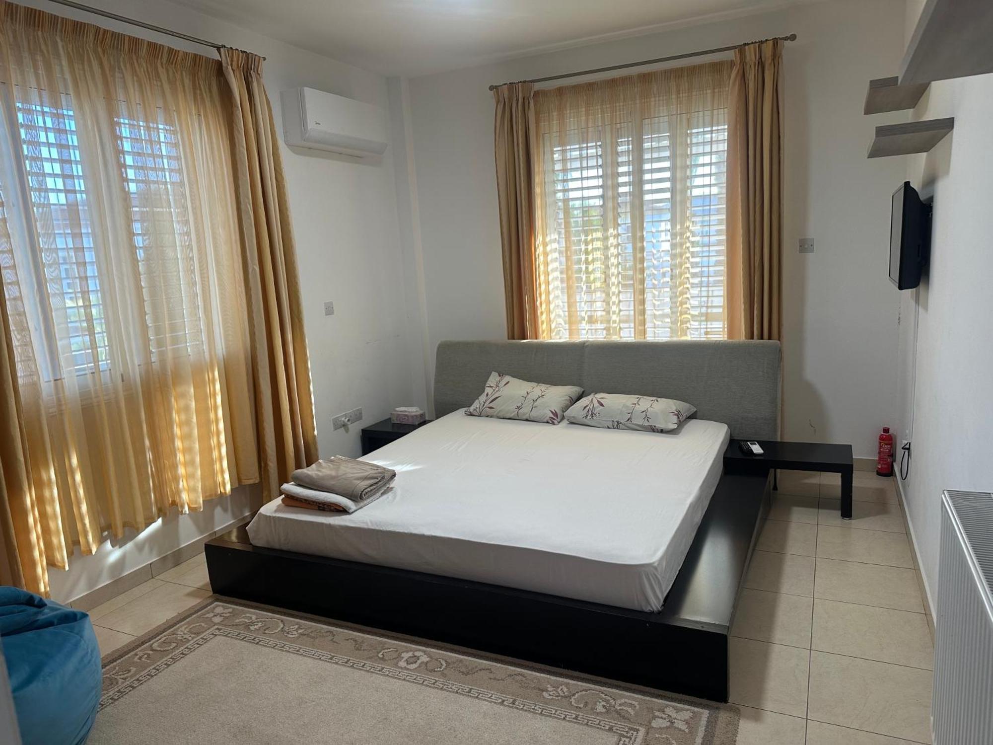 Villa Andy-350 M From The Beach Larnaca Eksteriør billede